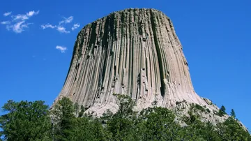 lightning_scar_devils_tower.jpg
