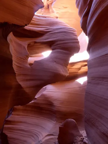 lightning_scars_antelope_canyon_az.jpg